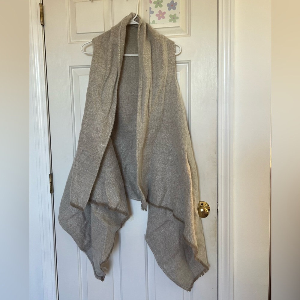 Loft Sleeveless vest - One size